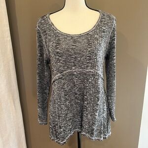 Style & CO. Women's Sweater Heathered Black & White, Sleeve detail, Size Medium